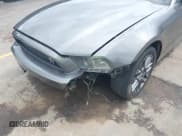 ✅ 2013 Ford Mustang V6 • VIN: 1ZVBP8EM0D5280829 • Lot: 41913434. Listed on IAAI with 214,404 mi. Free auction sales archive from the USA and detailed vehicle history report at DreamBid. Image 6.