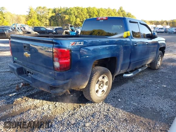 ✅ 2016 Chevrolet Silverado 1500 LT • VIN: 1GCVKREC7GZ342297 • Lot: 43391874. Listed on IAAI with 151,056 mi. Free auction sales archive from the USA and detailed vehicle history report at DreamBid. Image 4.