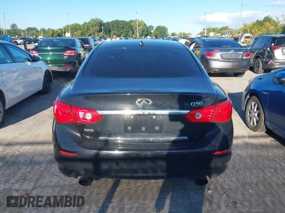 ✅ 2017 Infiniti Q50 Premium • VIN: JN1EV7AR0HM831552 • Lot: 43167573. Listed on IAAI with 89,408 mi. Free auction sales archive from the USA and detailed vehicle history report at DreamBid. Image 17.