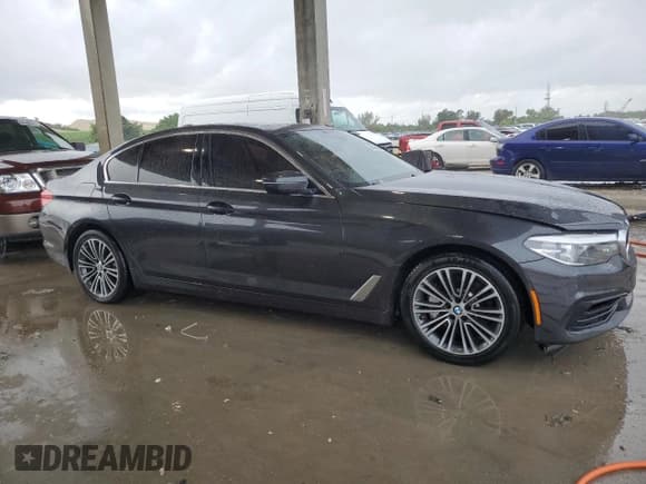 ✅ 2019 BMW 5 Series 530i • VIN: WBAJA5C58KBX86446 • Lot: 84418615. Listed on Copart with 124,027 mi. Free auction sales archive from the USA and detailed vehicle history report at DreamBid. Image 4.