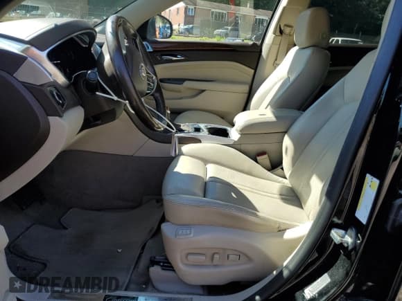 ✅ 2016 Cadillac SRX Luxury Collection • VIN: 3GYFNBE37GS538203 • Lot: 81923225. Wystawiony na Copart z przebiegiem 139 210 mil. Bezpłatny archiwum sprzedaży aukcyjnych z USA i szczegółowy raport historii pojazdu na DreamBid. Zdjęcie 7.