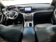 ✅ 2023 Ford Explorer Timberline • VIN: 1FMSK8JH4PGA36440 • Lot: 81679845. Wystawiony na Copart z przebiegiem 98 647 mil. Bezpłatny archiwum sprzedaży aukcyjnych z USA i szczegółowy raport historii pojazdu na DreamBid. Zdjęcie 8.