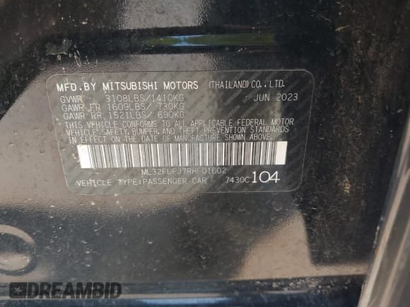 ✅ 2024 Mitsubishi Mirage ES • VIN: ML32FUFJ7RHF01602 • Lot: 42965062. Wystawiony na IAAI z przebiegiem 32 097 mil. Bezpłatny archiwum sprzedaży aukcyjnych z USA i szczegółowy raport historii pojazdu na DreamBid. Zdjęcie 9.