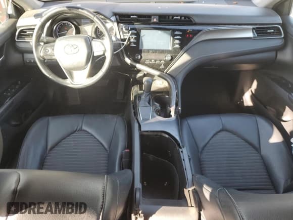 ✅ 2019 Toyota Camry SE • VIN: 4T1B11HK0KU697145 • Лот: 90520655. Опубликован ранее на Copart с пробегом 133 026 миль. Бесплатный доступ к архиву аукционных продаж из США и подробный отчёт об истории автомобиля на DreamBid. Изображение 8.