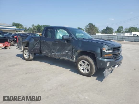 ✅ 2019 Chevrolet Silverado 1500 LT • VIN: 2GCVKPEC1K1182150 • Lot: 64535195. Wystawiony na Copart z przebiegiem 129 522 mil. Bezpłatny archiwum sprzedaży aukcyjnych z USA i szczegółowy raport historii pojazdu na DreamBid. Zdjęcie 4.