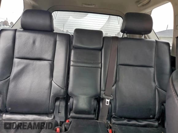 ✅ 2011 Lexus GX 460 Premium • VIN: JTJJM7FX4B5032667 • Lot: 94229055. Wystawiony na Copart z przebiegiem 233 906 mil. Bezpłatny archiwum sprzedaży aukcyjnych z USA i szczegółowy raport historii pojazdu na DreamBid. Zdjęcie 10.