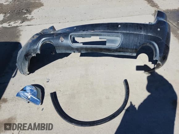 ✅ 2012 Dodge Durango R/T • VIN: 1C4SDJCT6CC322427 • Lot: 82164745. Wystawiony na Copart z przebiegiem 172 795 mil. Bezpłatny archiwum sprzedaży aukcyjnych z USA i szczegółowy raport historii pojazdu na DreamBid. Zdjęcie 13.