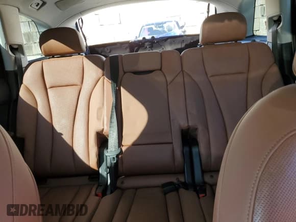 ✅ 2021 Audi Q7 Premium Plus • VIN: WA1LJAF79MD037433 • Lot: 86742875. Wystawiony na Copart z przebiegiem 58 430 mil. Bezpłatny archiwum sprzedaży aukcyjnych z USA i szczegółowy raport historii pojazdu na DreamBid. Zdjęcie 10.