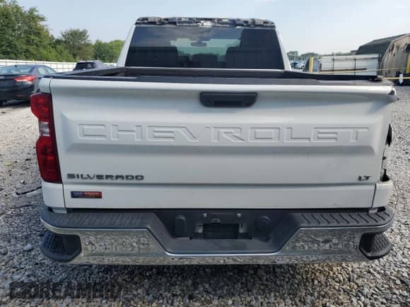 2020 Chevrolet Silverado 1500 LT z VIN 3GCUYDED9LG272477, wystawiony jako Copart lot #80711375 z przebiegiem 89 164 mil mil oraz Szkoda całkowita • Salvage title. Historia ofert i sprzedaży dostępna na DreamBid. Obrazek 6.