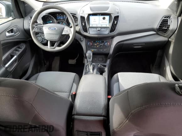 ✅ 2019 Ford Escape SE • VIN: 1FMCU9GD1KUA00613 • Lot: 92022385. Wystawiony na Copart z przebiegiem 99 552 mil. Bezpłatny archiwum sprzedaży aukcyjnych z USA i szczegółowy raport historii pojazdu na DreamBid. Zdjęcie 8.