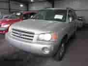 2003 Toyota Highlander с VIN JTEGD21A130059709, выставлен на аукционе IAAI как лот 42603502 с пробегом 157 719 миль миль и . История ставок и продаж доступна на DreamBid. Изображение 2.
