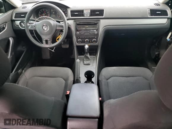 ✅ 2012 Volkswagen Passat S • VIN: 1VWAH7A31CC047374 • Lot: 59812795. Listed on Copart with 255,099 mi. Free auction sales archive from the USA and detailed vehicle history report at DreamBid. Image 8.