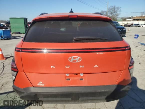 2024 Hyundai Kona SEL with VIN KM8HB3AB4RU068088, listed as a Copart auction lot 43825655 with 20,935 mi miles and Salvage title. Bid and sale history available at DreamBid. Image 6.