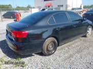 ✅ 2012 Volkswagen Jetta S • VIN: 3VW1K7AJ4CM377511 • Lot: 42565729. Wystawiony na IAAI z przebiegiem 84 155 mil. Bezpłatny archiwum sprzedaży aukcyjnych z USA i szczegółowy raport historii pojazdu na DreamBid. Zdjęcie 4.