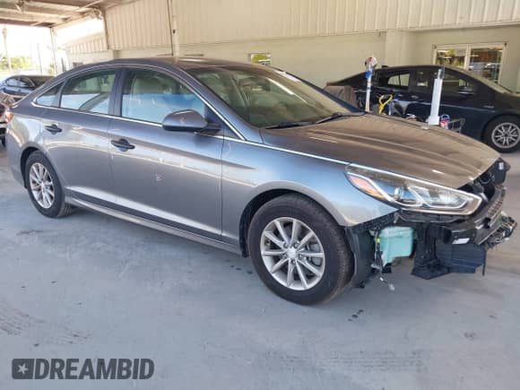 2018 Hyundai Sonata SE с VIN 5NPE24AF6JH709143, выставлен на аукционе IAAI как лот 43313709 с пробегом 62 774 миль миль и . История ставок и продаж доступна на DreamBid. Изображение 1.
