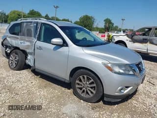 ✅ 2016 Nissan Pathfinder SV • VIN: 5N1AR2MM9GC603570 • Lot: 43102302. Listed on IAAI with 142,358 mi. Free auction sales archive from the USA and detailed vehicle history report at DreamBid. Image 1.
