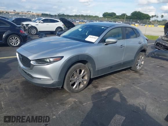 ✅ 2020 Mazda CX-30 Preferred • VIN: 3MVDMADL9LM122100 • Lot: 43626969. Listed on IAAI with 69,951 mi. Free auction sales archive from the USA and detailed vehicle history report at DreamBid. Image 2.