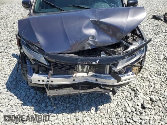 ✅ 2021 Honda Passport Touring • VIN: 5FNYF8H93MB042303 • Lot: 71158075. Listed on Copart with 53,296 mi. Free auction sales archive from the USA and detailed vehicle history report at DreamBid. Image 12.