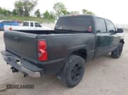 ✅ 2006 Chevrolet Silverado 1500 LT1 • VIN: 2GCEK13T161219462 • Лот: 42331445. Опубликован ранее на IAAI с пробегом 283 442 миль. Бесплатный доступ к архиву аукционных продаж из США и подробный отчёт об истории автомобиля на DreamBid. Изображение 4.