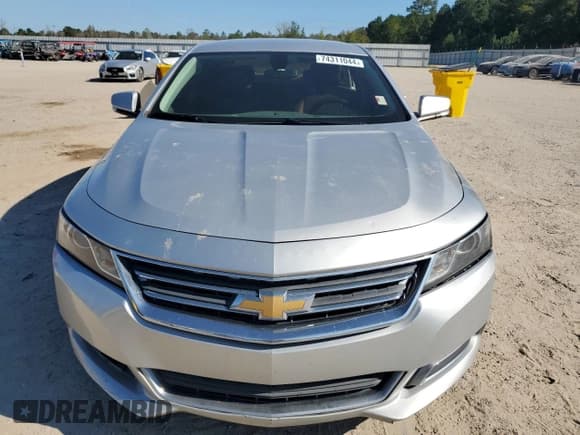 ✅ 2017 Chevrolet Impala LT • VIN: 1G1105S3XHU117462 • Лот: 74311044. Опубликован ранее на Copart с пробегом 163 712 миль. Бесплатный доступ к архиву аукционных продаж из США и подробный отчёт об истории автомобиля на DreamBid. Изображение 5.