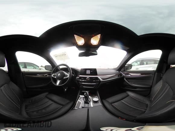 ✅ 2018 BMW 5 Series M550i xDrive • VIN: WBAJB9C55JB035694 • Lot: 42122730. Listed on IAAI with 61,561 mi. Free auction sales archive from the USA and detailed vehicle history report at DreamBid. Image 20.