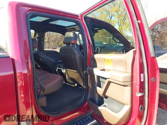 ✅ 2018 Ford F-150 XL • VIN: 1FTEW1E50JFA66352 • Lot: 43604690. Listed on IAAI with 77,248 mi. Free auction sales archive from the USA and detailed vehicle history report at DreamBid. Image 8.