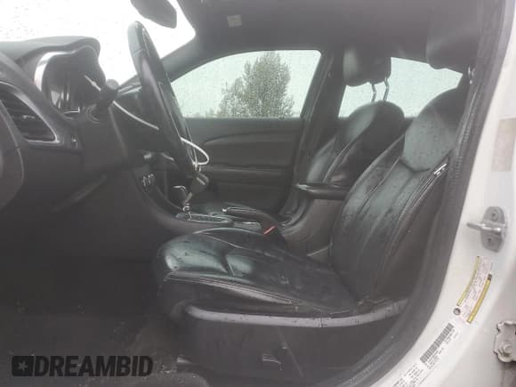 ✅ 2014 Dodge Avenger SXT • VIN: 1C3CDZCG8EN154078 • Lot: 90101865. Listed on Copart with 168,930 mi. Free auction sales archive from the USA and detailed vehicle history report at DreamBid. Image 7.