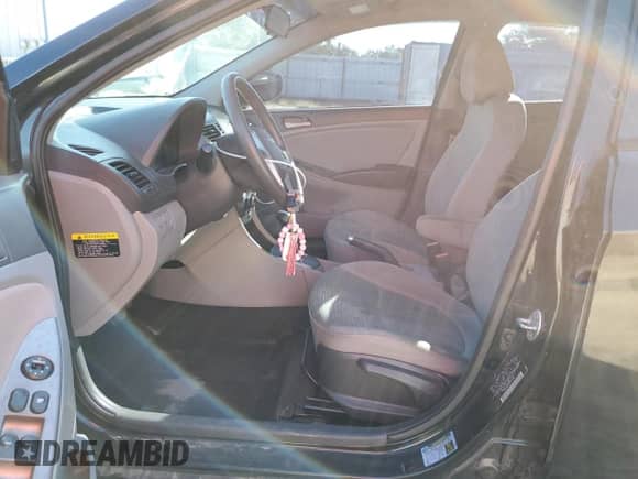 2017 Hyundai Accent SE with VIN KMHCT5AE9HU315777, listed as a Copart auction lot 86477445 with 135,250 mi miles and Salvage title. Bid and sale history available at DreamBid. Image 7.