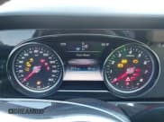 ✅ 2019 Mercedes-Benz E 300 • VIN: WDDZF4JB5KA523255 • Lot: 41731107. Listed on IAAI with 22,065 mi. Free auction sales archive from the USA and detailed vehicle history report at DreamBid. Image 7.