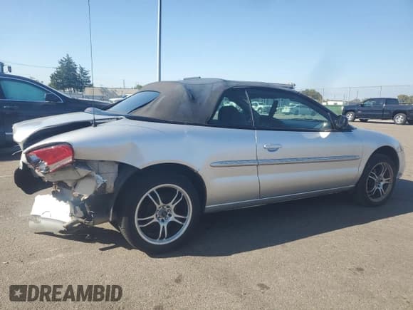 ✅ 2006 Chrysler Sebring • VIN: 1C3EL45XX6N107857 • Лот: 70959294. Опубликован ранее на Copart с пробегом 162 895 миль. Бесплатный доступ к архиву аукционных продаж из США и подробный отчёт об истории автомобиля на DreamBid. Изображение 3.