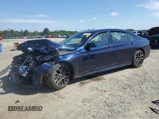 ✅ 2022 BMW 7 Series 750i xDrive • VIN: WBA7U2C07NCJ24747 • Lot: 81967215. Listed on Copart with 44,456 mi. Free auction sales archive from the USA and detailed vehicle history report at DreamBid. Image 1.