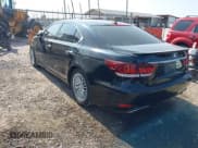 ✅ 2013 Lexus LS 460 • VIN: JTHBL5EF3D5121493 • Lot: 43505302. Listed on IAAI with 164,588 mi. Free auction sales archive from the USA and detailed vehicle history report at DreamBid. Image 3.