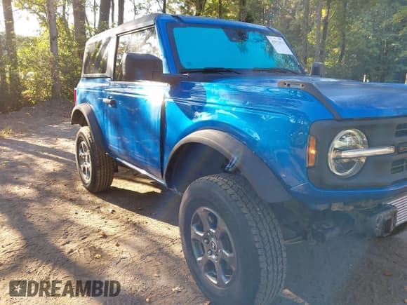 ✅ 2022 Ford Bronco • VIN: 1FMDE5AH5NLB03078 • Lot: 42912813. Listed on IAAI with 52,910 mi. Free auction sales archive from the USA and detailed vehicle history report at DreamBid. Image 6.