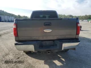 ✅ 2014 Ford F-350 XLT • VIN: 1FT8W3BT5EEA20748 • Лот: 71606604. Опубликован ранее на Copart с пробегом 270 959 миль. Бесплатный доступ к архиву аукционных продаж из США и подробный отчёт об истории автомобиля на DreamBid. Изображение 6.