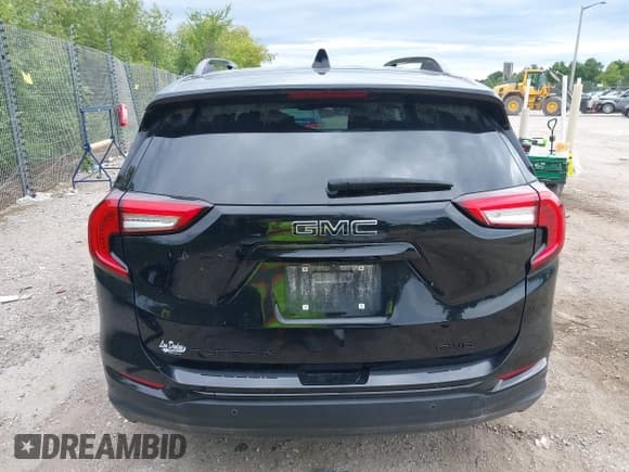 ✅ 2023 GMC Terrain SLT • VIN: 3GKALVEG5PL272608 • Лот: 42826022. Опубликован ранее на IAAI с пробегом 14 888 миль. Бесплатный доступ к архиву аукционных продаж из США и подробный отчёт об истории автомобиля на DreamBid. Изображение 16.