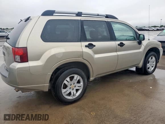 ✅ 2007 Mitsubishi Endeavor LS • VIN: 4A4MM21S77E071994 • Lot: 60612265. Listed on Copart with 127,639 mi. Free auction sales archive from the USA and detailed vehicle history report at DreamBid. Image 3.