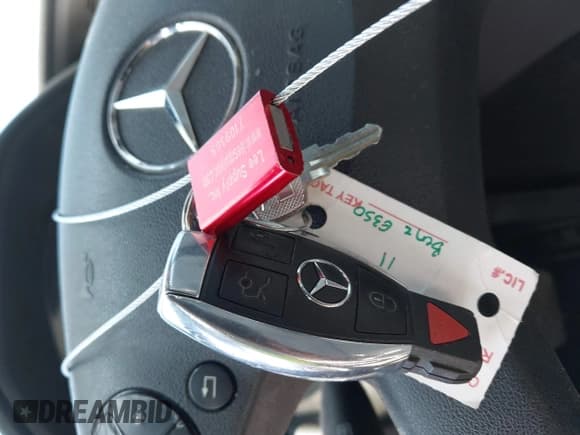 ✅ 2011 Mercedes-Benz E 350 Luxury • VIN: WDDHF2EB2BA295080 • Лот: 42430874. Опубликован ранее на IAAI с пробегом 263 106 миль. Бесплатный доступ к архиву аукционных продаж из США и подробный отчёт об истории автомобиля на DreamBid. Изображение 11.