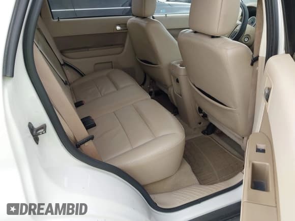 ✅ 2009 Ford Escape Limited • VIN: 1FMCU04GX9KA16180 • Lot: 43486908. Listed on IAAI with 133,848 mi. Free auction sales archive from the USA and detailed vehicle history report at DreamBid. Image 8.