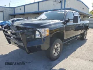 ✅ 2013 Chevrolet Silverado 2500HD LTZ • VIN: 1GC1KYE8XDF226576 • Lot: 64794305. Wystawiony na Copart z przebiegiem 133 718 mil. Bezpłatny archiwum sprzedaży aukcyjnych z USA i szczegółowy raport historii pojazdu na DreamBid. Zdjęcie 1.