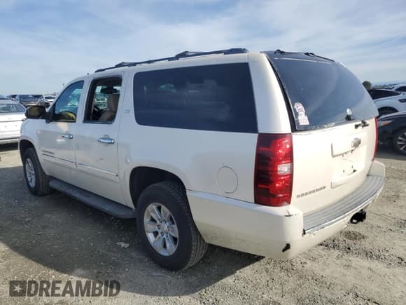 ✅ 2009 Chevrolet Suburban LTZ • VIN: 1GNFK36359R219480 • Lot: 92252075. Wystawiony na Copart z przebiegiem 158 470 mil. Bezpłatny archiwum sprzedaży aukcyjnych z USA i szczegółowy raport historii pojazdu na DreamBid. Zdjęcie 2.