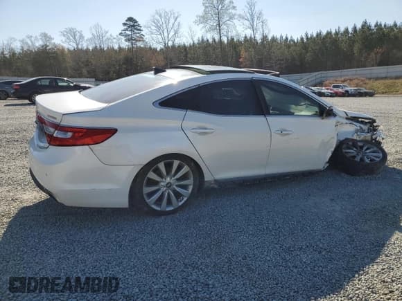 ✅ 2015 Hyundai Azera Limited • VIN: KMHFH4JG1FA433220 • Лот: 50007845. Опубликован ранее на Copart с пробегом 133 942 миль. Бесплатный доступ к архиву аукционных продаж из США и подробный отчёт об истории автомобиля на DreamBid. Изображение 3.