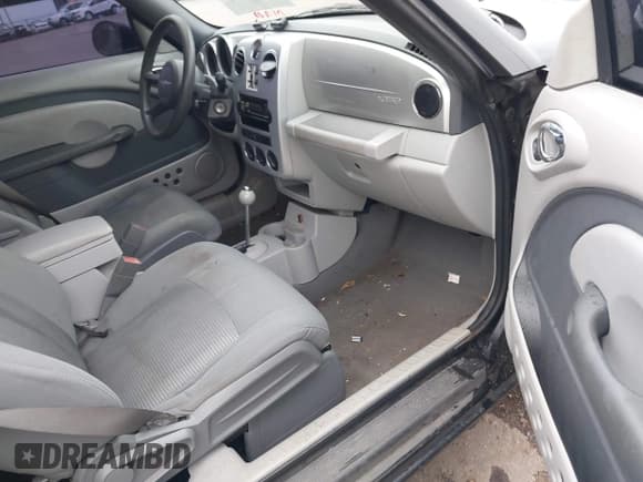 ✅ 2008 Chrysler PT Cruiser • VIN: 3C3HY55X48T113533 • Lot: 41364023. Listed on IAAI with 133,231 mi. Free auction sales archive from the USA and detailed vehicle history report at DreamBid. Image 5.