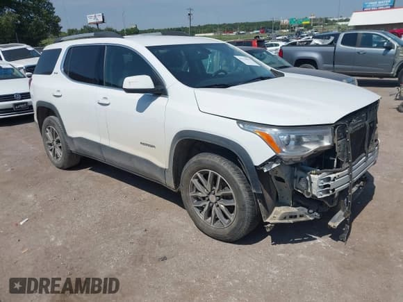 ✅ 2019 GMC Acadia SLE • VIN: 1GKKNLLS3KZ261070 • Lot: 43133894. Listed on IAAI with 111,319 mi. Free auction sales archive from the USA and detailed vehicle history report at DreamBid. Image 1.