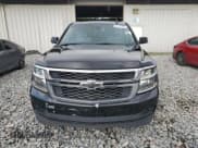 ✅ 2016 Chevrolet Suburban LT • VIN: 1GNSCHKC3GR415302 • Lot: 85107185. Wystawiony na Copart z przebiegiem 324 252 mil. Bezpłatny archiwum sprzedaży aukcyjnych z USA i szczegółowy raport historii pojazdu na DreamBid. Zdjęcie 5.