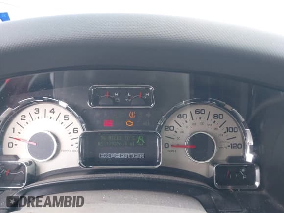 ✅ 2014 Ford Expedition Max Limited • VIN: 1FMJK2A58EEF10767 • Лот: 43412040. Опубликован ранее на IAAI с пробегом 179 396 миль. Бесплатный доступ к архиву аукционных продаж из США и подробный отчёт об истории автомобиля на DreamBid. Изображение 7.