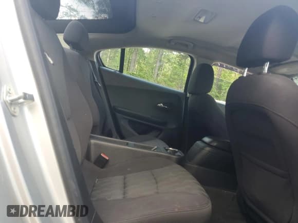 ✅ 2014 Chevrolet Volt • VIN: 1G1RA6E44EU115969 • Lot: 57997284. Wystawiony na Copart z przebiegiem 161 804 mil. Bezpłatny archiwum sprzedaży aukcyjnych z USA i szczegółowy raport historii pojazdu na DreamBid. Zdjęcie 10.