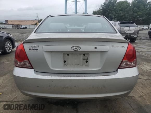 ✅ 2006 Hyundai Elantra GLS • VIN: KMHDN46DX6U280897 • Lot: 73104844. Listed on Copart with 160,971 mi. Free auction sales archive from the USA and detailed vehicle history report at DreamBid. Image 6.