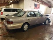 ✅ 1996 Toyota Camry DX • VIN: 4T1BG12K4TU738224 • Lot: 46313545. Wystawiony na Copart z przebiegiem 292 109 mil. Bezpłatny archiwum sprzedaży aukcyjnych z USA i szczegółowy raport historii pojazdu na DreamBid. Zdjęcie 3.