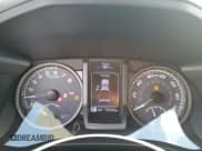 ✅ 2018 Toyota Tacoma TRD Off Road • VIN: 3TMDZ5BN6JM052292 • Lot: 81677395. Listed on Copart with 63,538 mi. Free auction sales archive from the USA and detailed vehicle history report at DreamBid. Image 9.