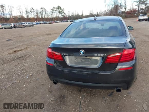 ✅ 2013 BMW 5 Series 535i xDrive • VIN: WBAFU7C56DDU73332 • Lot: 43729448. Listed on IAAI with 92,283 mi. Free auction sales archive from the USA and detailed vehicle history report at DreamBid. Image 16.